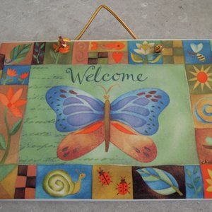 Challis & Roos Butterfly Ceramic Welcome Sign ☀️